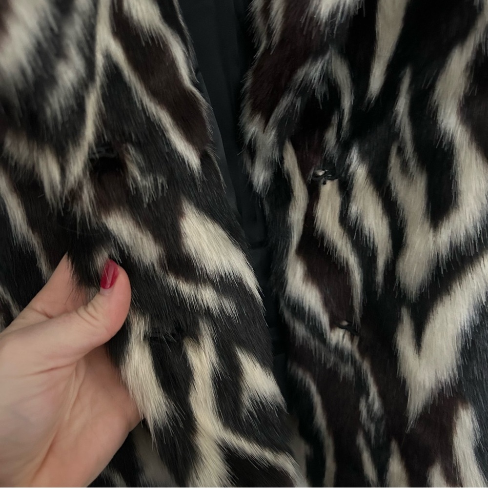 7 For All Mankind Faux-Fur Zebra-Print Jacket Size Large - Picture 4 of 6
